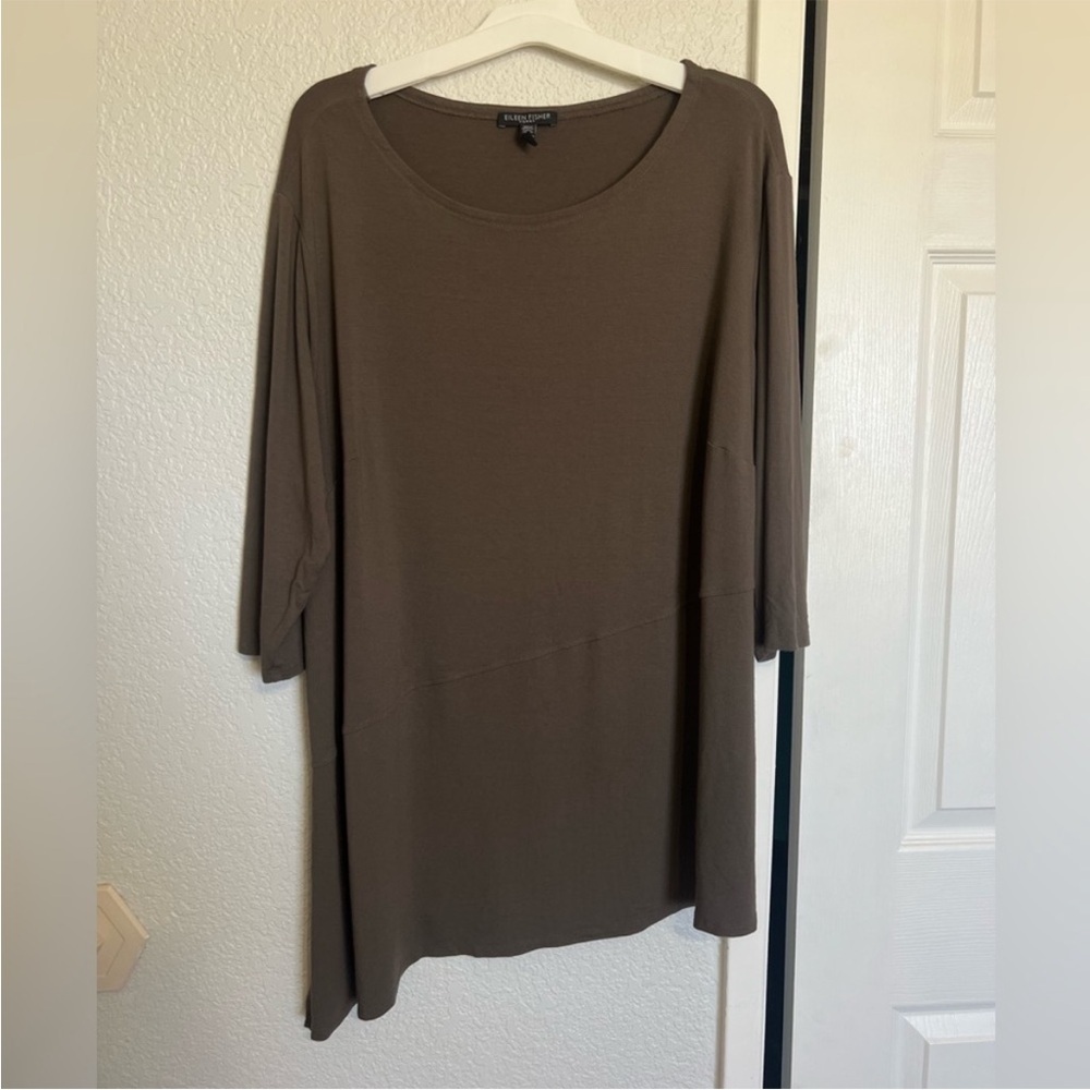 Eileen Fisher Asymmetric Brown Top
Size 1X